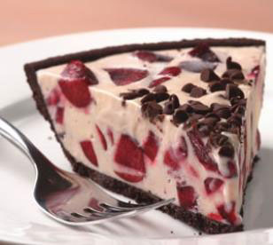 Cherry Ice Cream Pie  لصيفية رشيقة ومنعشة بطعم الكرز