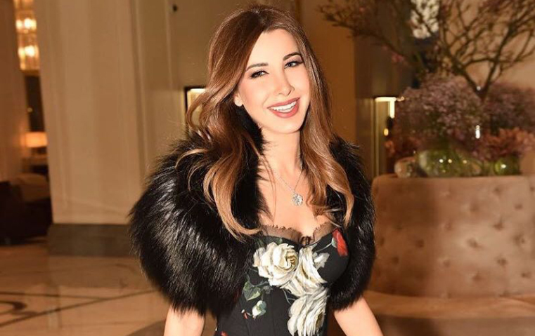 نانسي عجرم تشغل دبي بجمالها وأناقتها، فما هي المناسبة؟